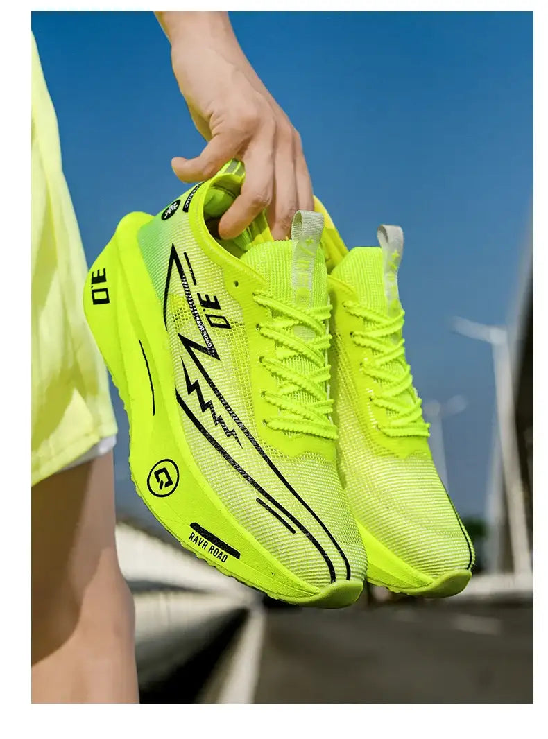 Stravix AeroSilk Carbon 3.0 - Super-light