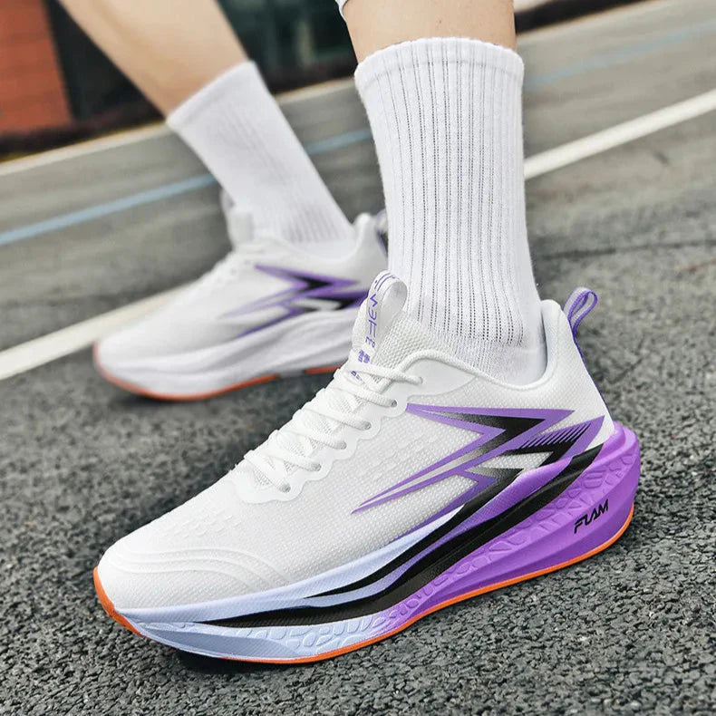 STRAVIX CarbonStrike Pro – Unleash Your Marathon Power