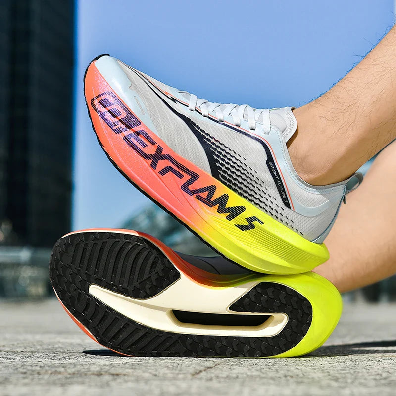 STRAVIX ExFlam 5 – Ultra Light Hyper Fast