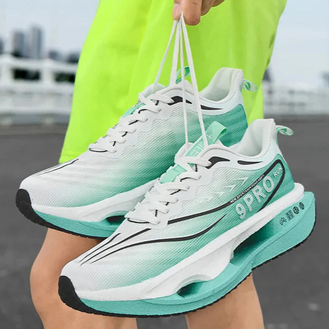 STRAVIX 9PRO Carbon – Conquer Every Mile