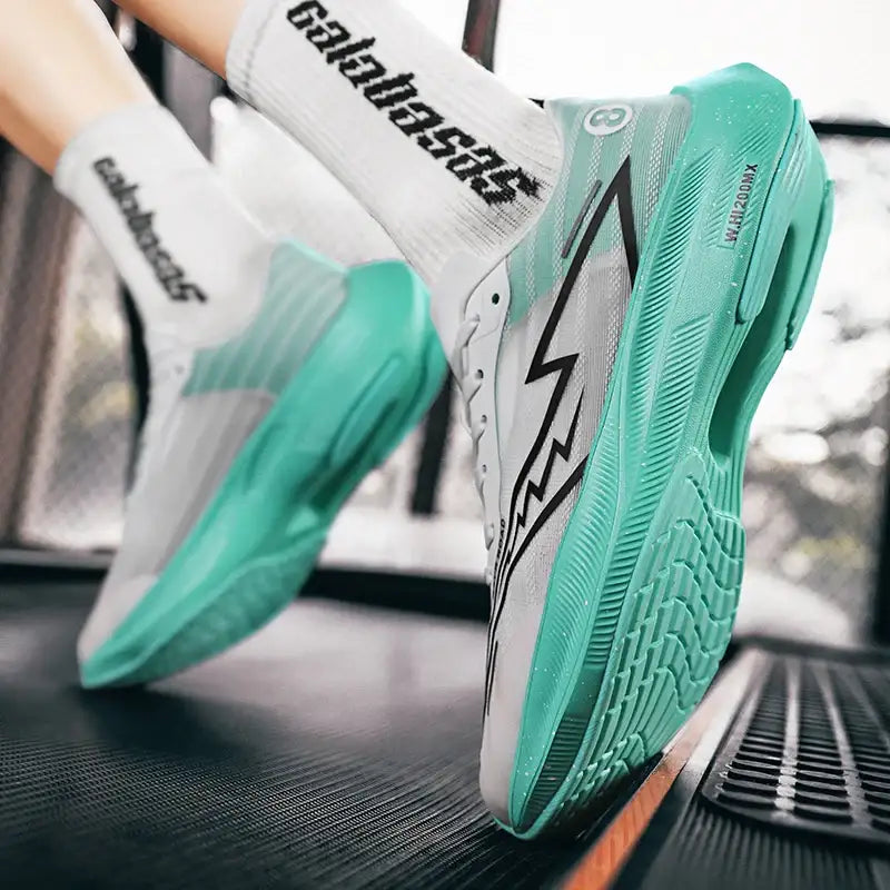 Stravix StrideForce Carbon