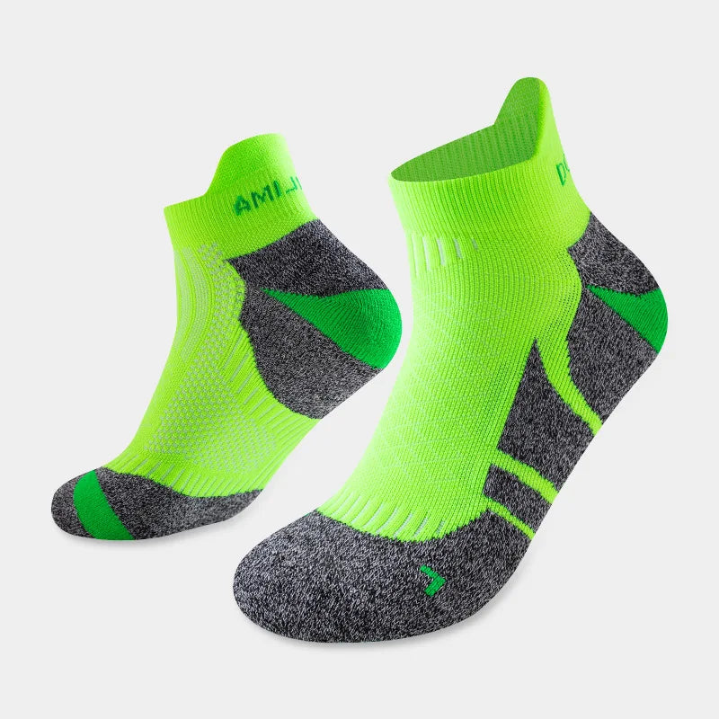 STRAVIX Marathon Pro Socks – Run Strong, Stay Comfortable